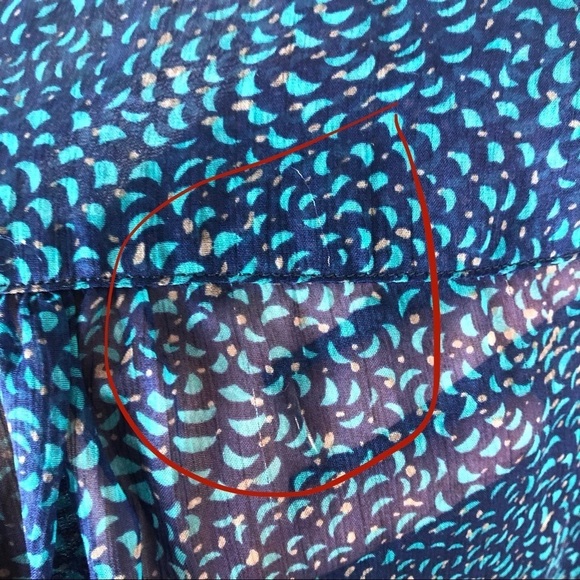 Roxy- Beach style blouse size: Small - Picture 11 of 12